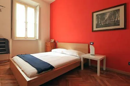 Appartamento Centro Storico Corso Magenta Cadorna Milan